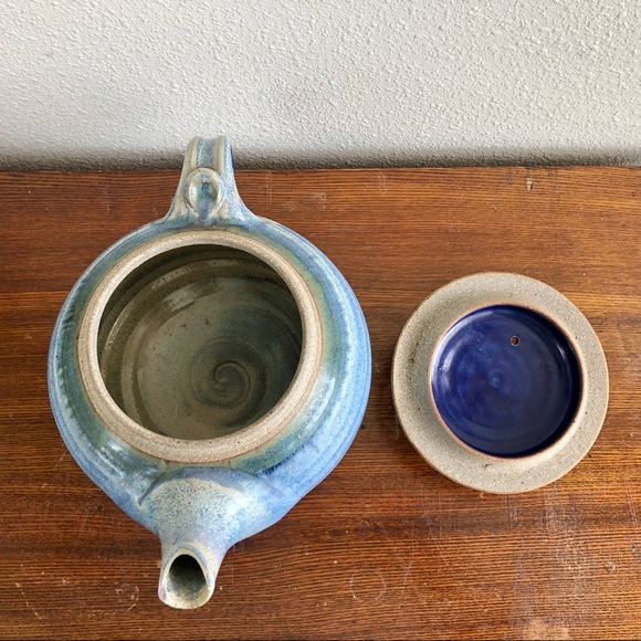 Blue Spruce Pottery handmade teapot - Picture 7 of 13